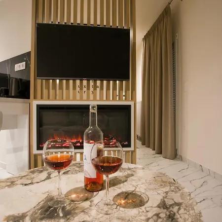 Luxury Stay Thessaloniki Exterior photo